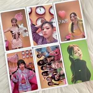 Twice Between 1&2 Pre-order Benefit + (1) 2022 D’icon 101 Photocard Set